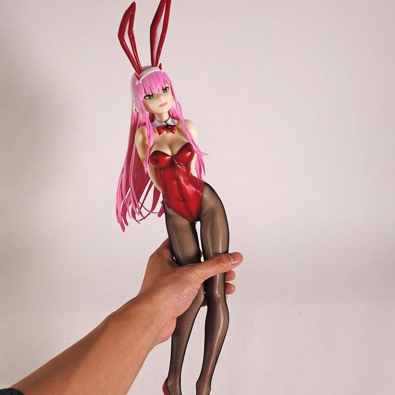 zero two figurine