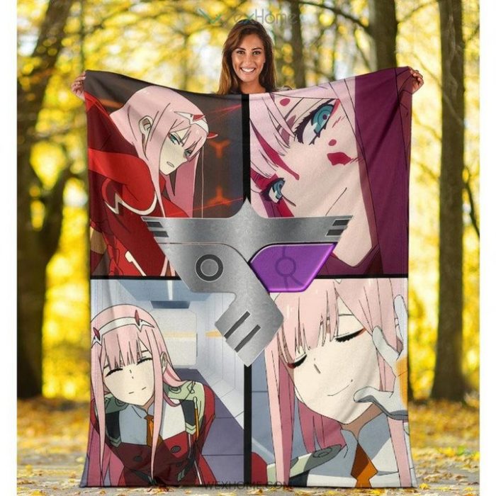 - Darling In The FranXX Store