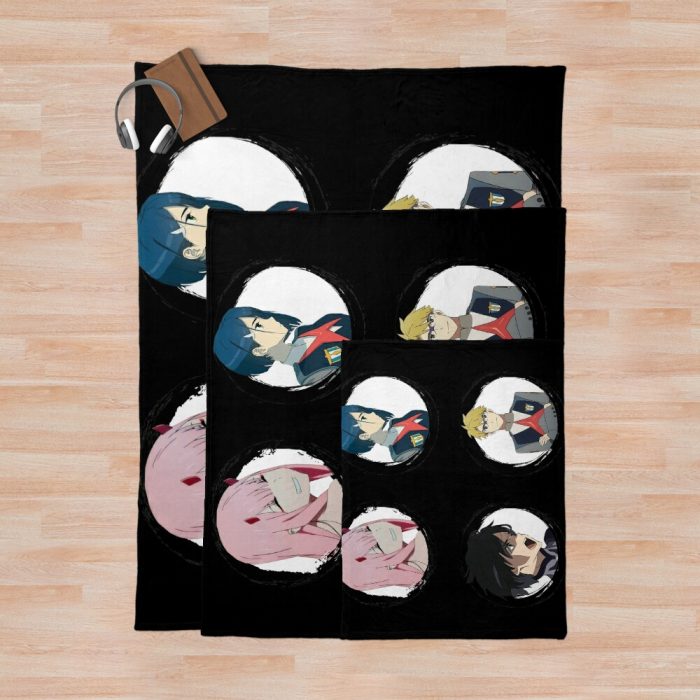 Darling In The Franxx, Hiro, Goro, Ichigo, Zero Two Pack Throw Blanket Official Cow Anime Merch